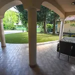 Apartmanhaz Апартаменты Шиофок