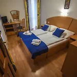 Apartmanhaz Апартаменты Шиофок