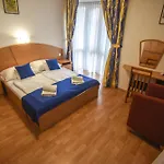 Апартаменты Apartmanhaz *