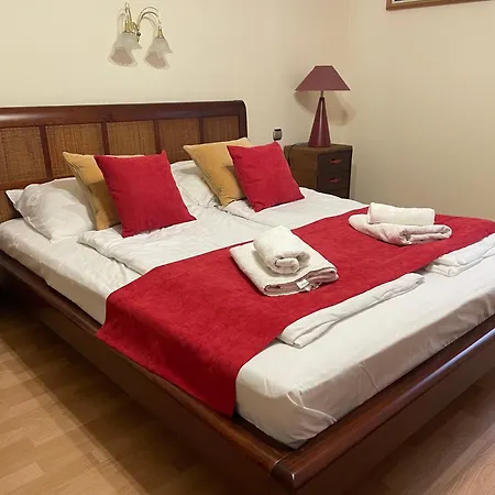 Apartmanhaz Siófok