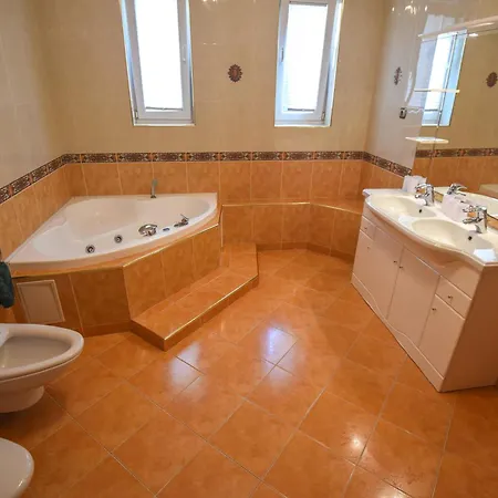 Appartamento Apartmanhaz Siófok
