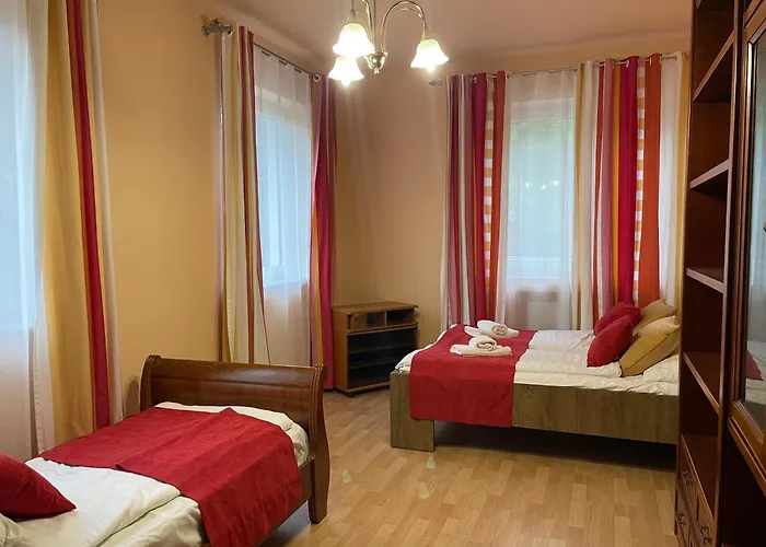 Apartmanhaz *
