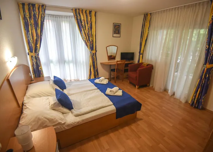 Apartmanhaz アパート シオーフォク